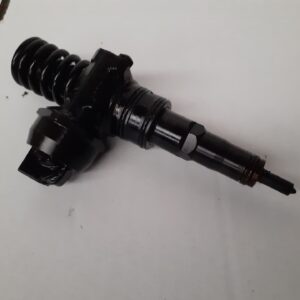 Injektor VW PASSAT B5.5 2000-2005 0414720039