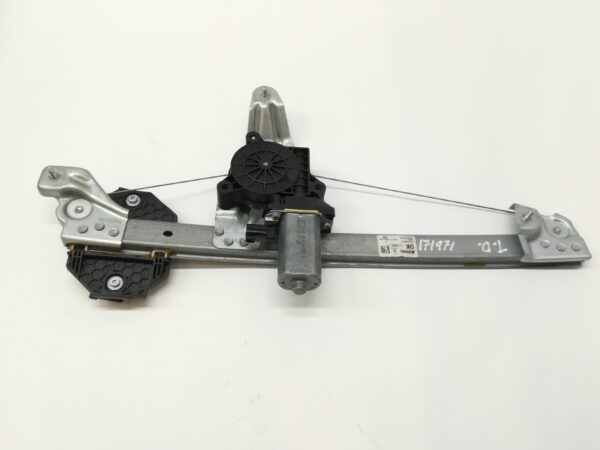 Fensterhebermotor hinten rechts DACIA SANDERO II 2012-2025 827206057R