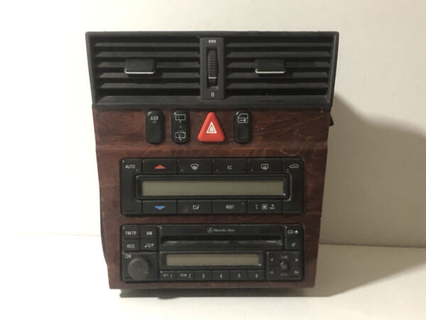 Autoradio Mercedes ML W210 W202 1993-2000 2108210071
