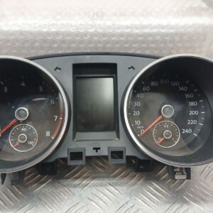 Instrumentenkombination VW GOLF VI (5K1) 1.4 TSI 5K0920870B VDO A2C53310326