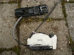 Türschloss links hinten SKODA SUPERB II Estate 2011 5N0839015D