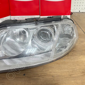 Scheinwerfer links VW PASSAT 2004