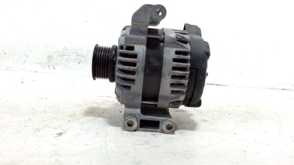 Lichtmaschine OPEL INSIGNIA A1.6 13586367
