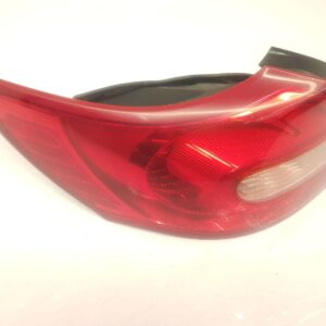 Rückleuchte Links SUZUKI KIZASHI[2010] 3567057L20