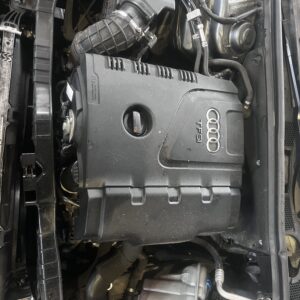 MOTOR Für Audi A5 2,0 quattro CDNC 2011