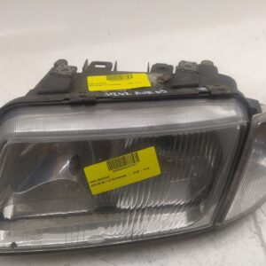 Scheinwerfer links AUDI A3 00196303303