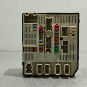 Sicherungskasten RENAULT LAGUNA III 284B60014RA