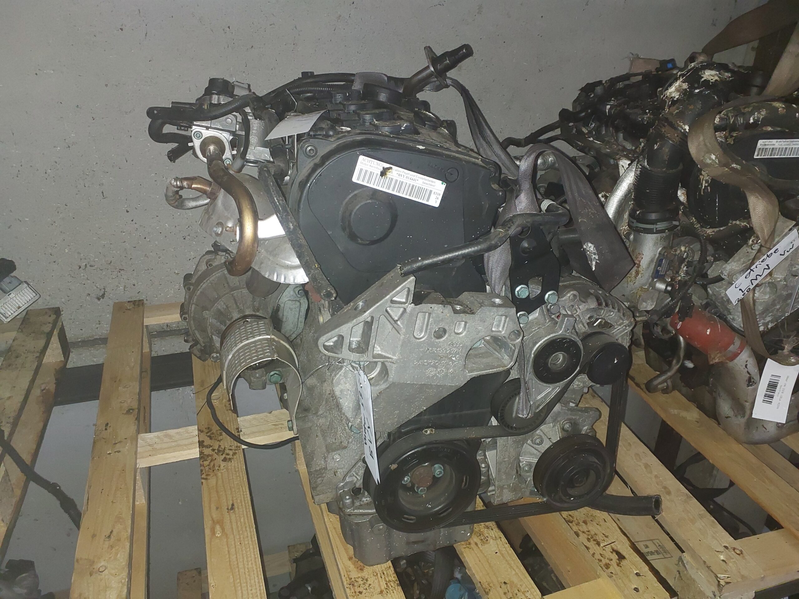Motor -- VW-- BVY -- 2.0 BENZIN