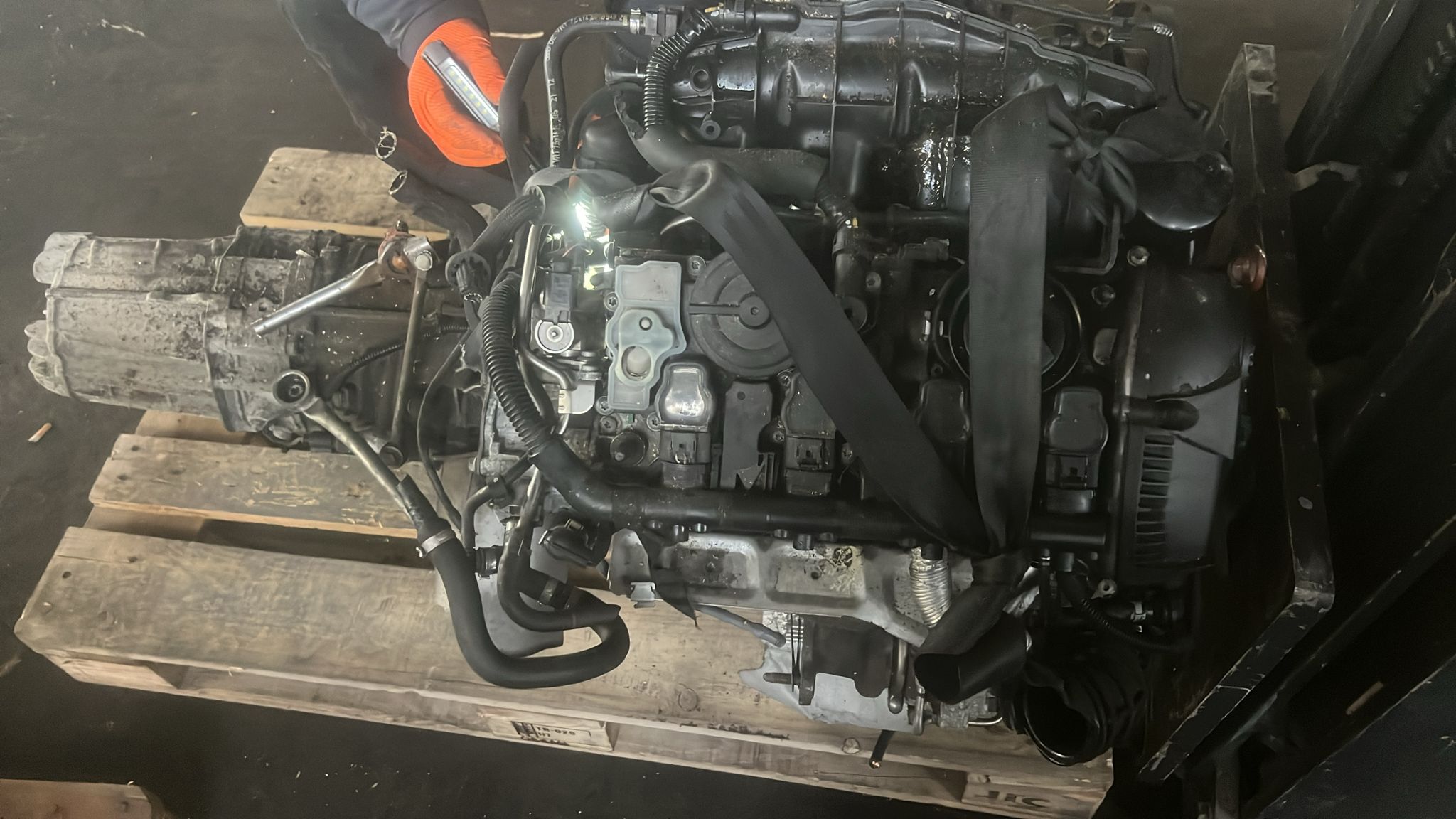 Motor / Audi / CDHA / 1.8 Benzin