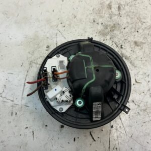 Gebläsemotor BMW X1 (E84) sDrive 18 d 693366312 992849G
