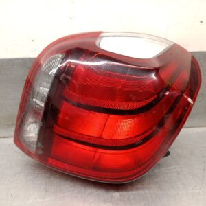 Rückleuchte Links PEUGEOT 108 [2018] 815500H132