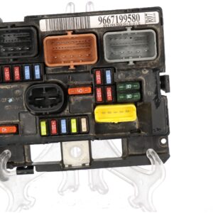Sicherungskasten CITROËN C3 Picasso [2010] 9667199580