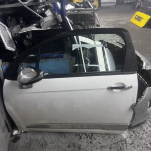 TÜR Vorne Links DS3 2014 3TÜRER weiss