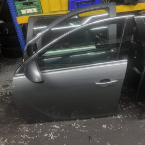 TÜR Vorne Links  opel insignia 2011 grau