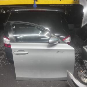 tür vorne Rechts bmw 1er 2005 silber