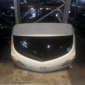 heckklappe Mazda 3 2010 weiss