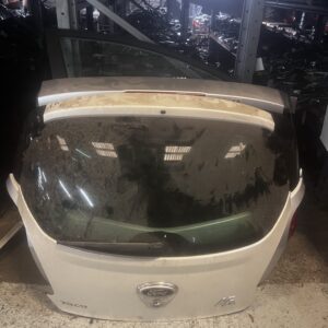 heckklappe Ford KA 2011 WEISS