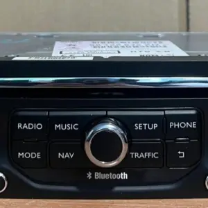 Autoradio CITROEN DS3 C3 C5 C8 C4 Pisasso Peugeot 3008 5008 (2015) 98083777XT
