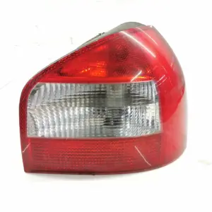 Rückleuchte Rechts AUDI A3 [1998] 8L0945096C