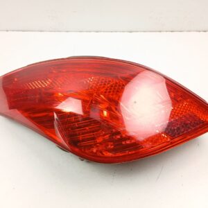 Rückleuchte Links PEUGEOT 308 [2007] 9680425780
