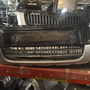 Stossstange Vorne Skoda Yeti 2008 Schwarz