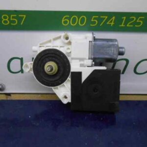 Fensterhebermotor vorne links VW JETTA III (1K2) 1.9 TDI 1K0959793L