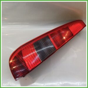 Rückleuchte Links FORD FIESTA V (JH_, JD_) 1.25 16V 1324578 20025748 20025748