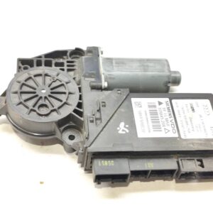 Fensterhebermotor vorne rechts SEAT EXEO (3R2) 8E1959802G