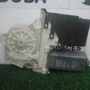 Fensterhebermotor hinten links VW GOLF IV (1J1) 1.9 TDI 9776101439203 - F005S00049 - 101389101