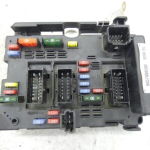 Sicherungskasten PEUGEOT 307 (3A/C) 2.0 HDi 110 9657608580