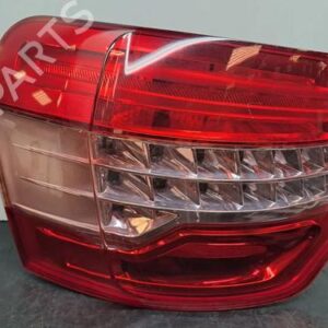 Rückleuchte Links CITROËN C5 III 2009 9681063880