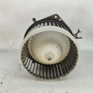 Gebläsemotor RENAULT LAGUNA III (BT0/1) 2.0 dCi  8400004