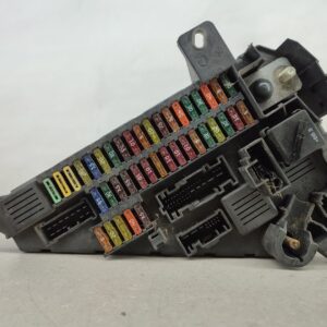 Sicherungskasten BMW 5 (E60) 525 d 690661804