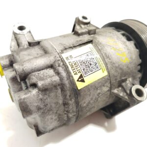 Klimakompressor RENAULT GRAND SCÉNIC II (JM0/1_) 1.9 dCi (JM14) 8200678499 01140554