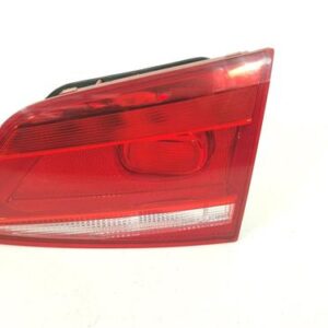 Heckleuchte rechts VW PASSAT B7 2011 3AF945094K