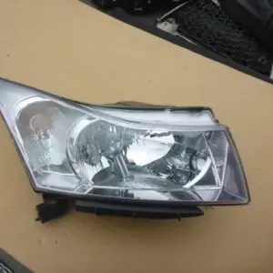 Scheinwerfer rechts CHEVROLET CRUZE  2010